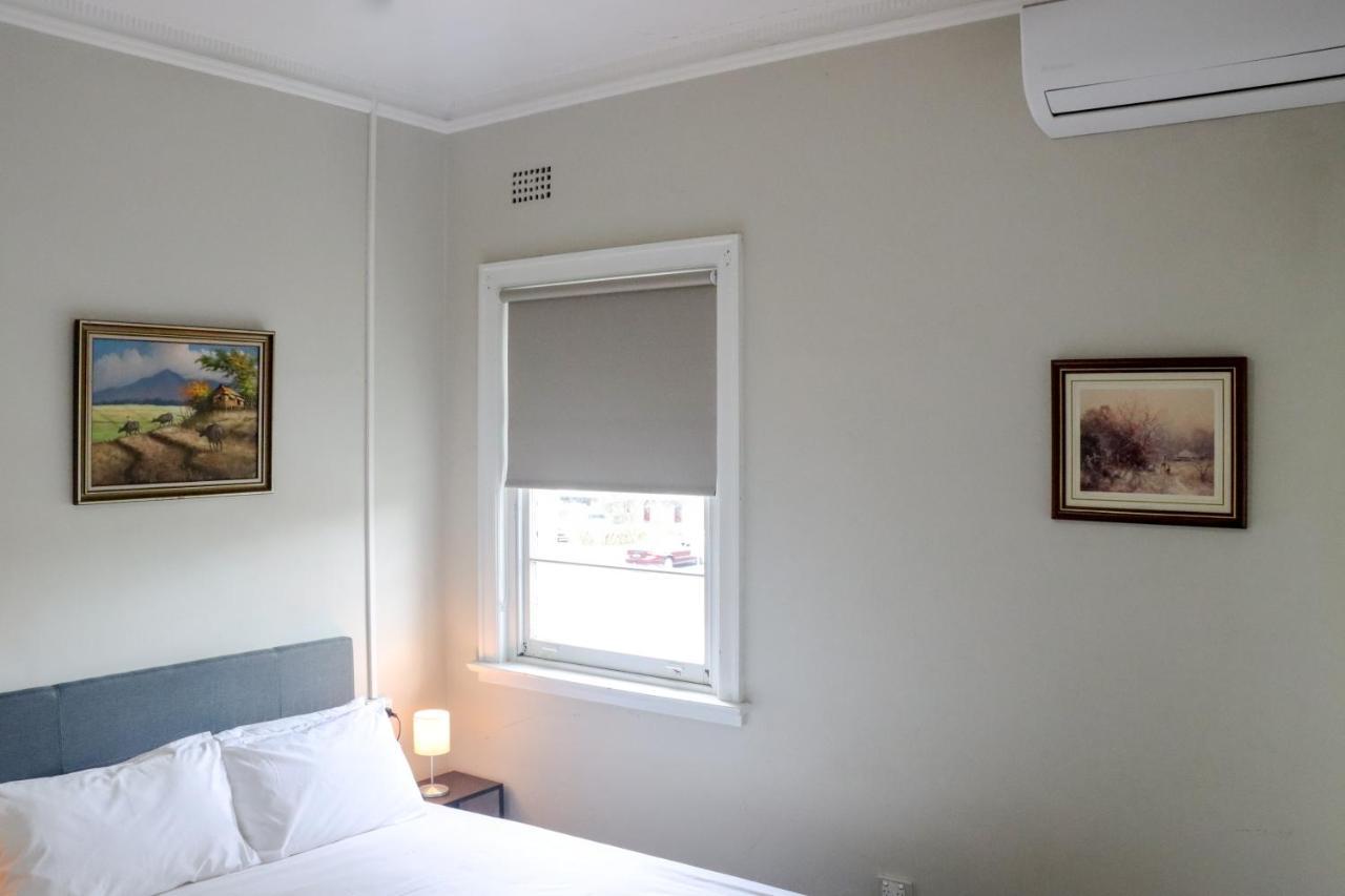 Tates Hotel Windsor Buitenkant foto