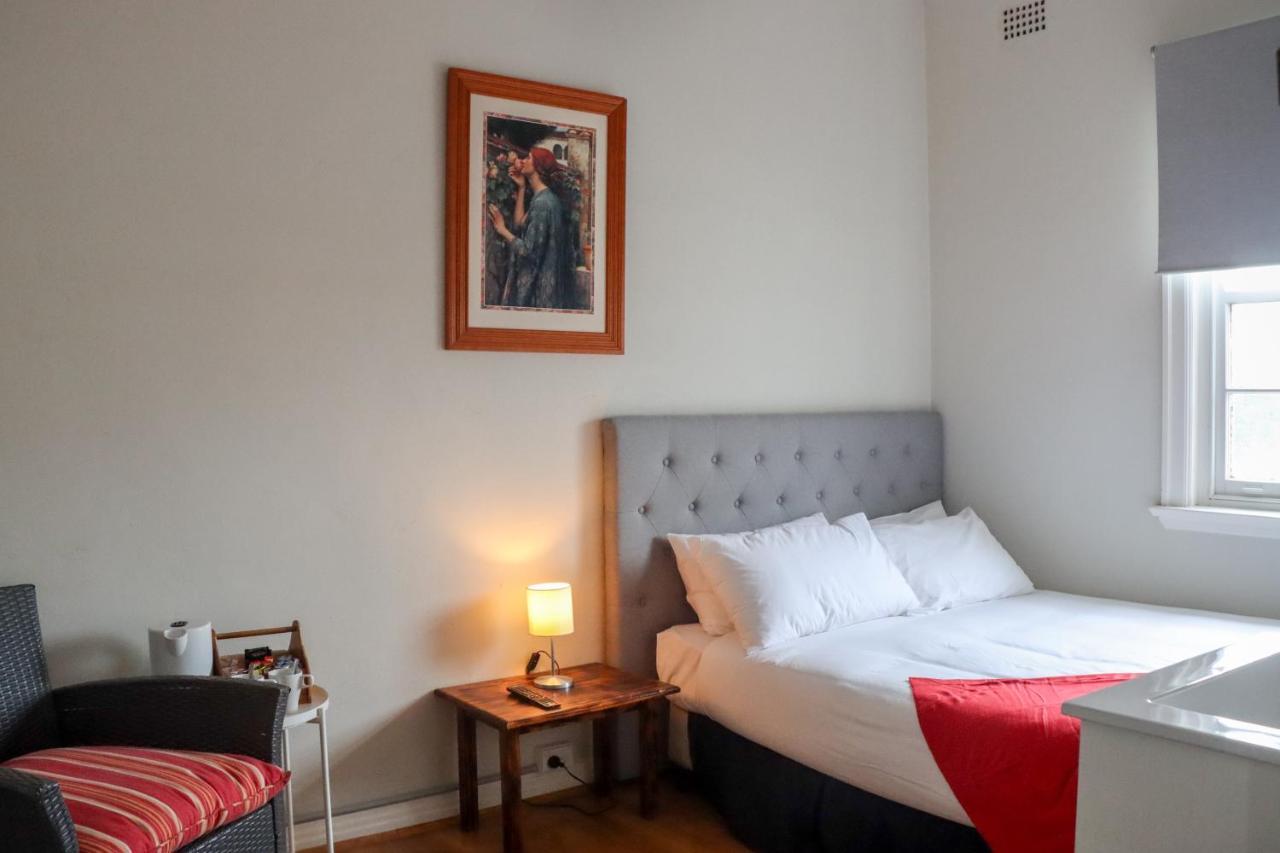Tates Hotel Windsor Buitenkant foto