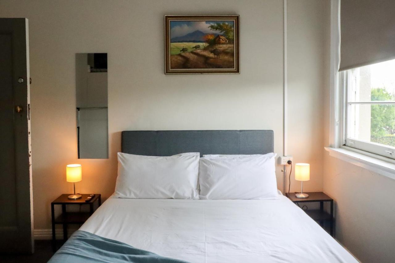 Tates Hotel Windsor Buitenkant foto