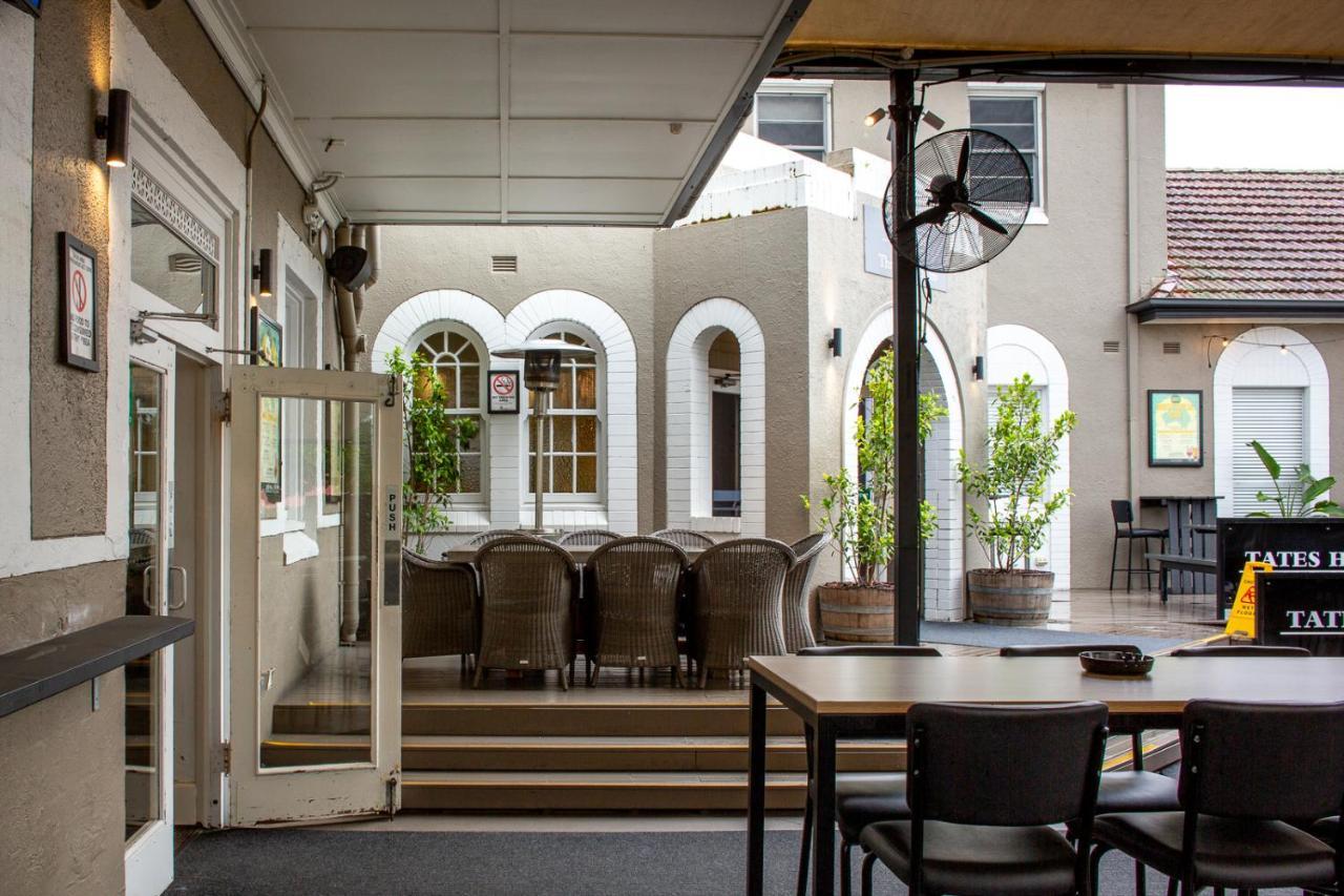 Tates Hotel Windsor Buitenkant foto